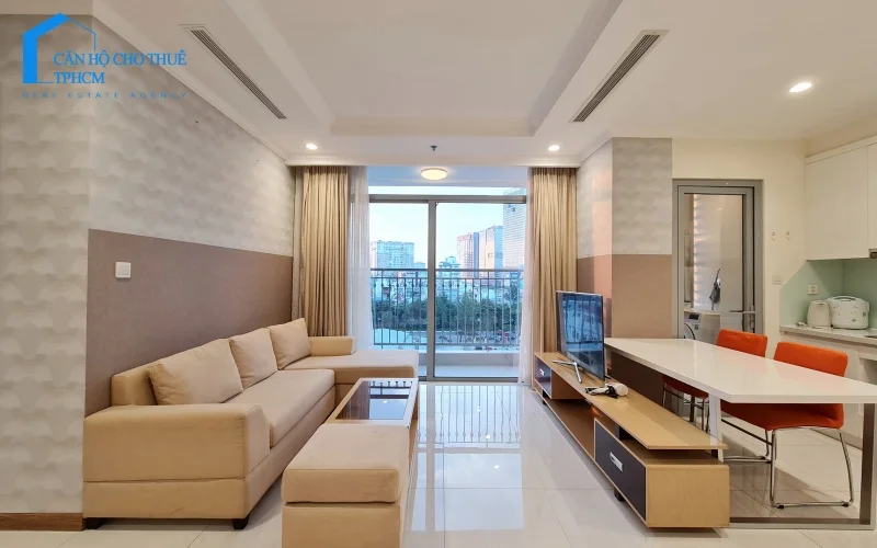 Landmark 6 Vinhomes apartment for rent in Nguyen Huu Canh St