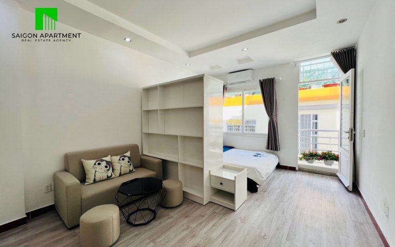 District 1 studio apartment for rent on Tran Hung Dao St HCMC