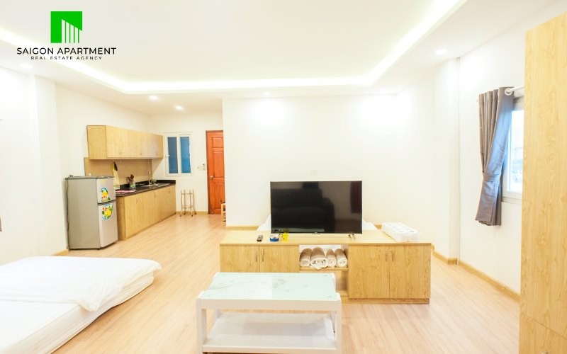 Spacious District 4 serviced studio apartment for rent in HCMC