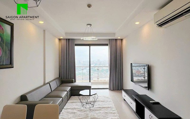 Modern 2 bedroom District 4 apartment for rent on Ben Van Don St