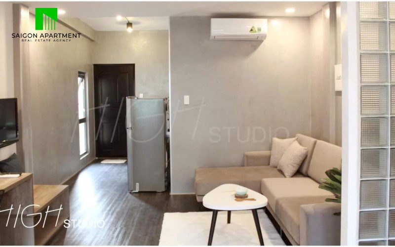 Affordable cosy District 1 apartment for rent on Do Quang Dau St