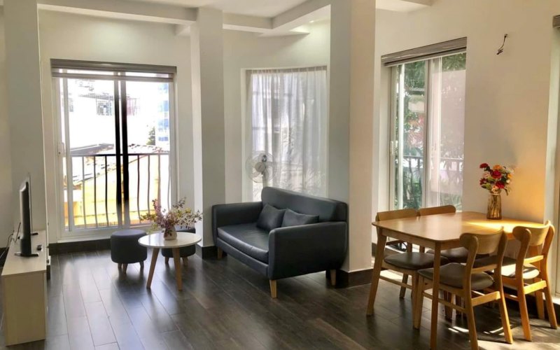 Modern Tan Binh serviced apartment for rent on Yen The St