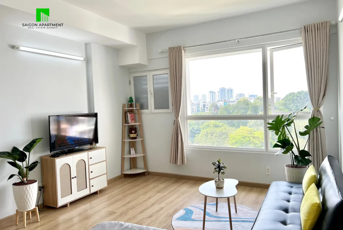 Beautiful Charmington studio for rent in District 10