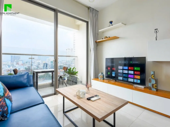 Comfortable & cozy 2 bedroom Millennium apartment for rent on Ben Van Don St