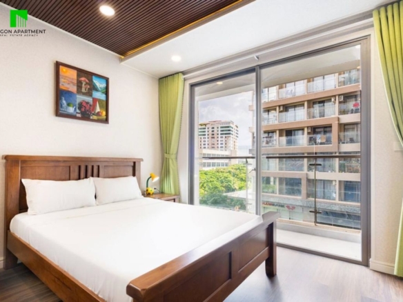 Minimalist Masteri Millennium studio for rent in District 4 HCMC