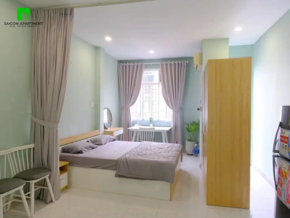Affordable serviced studio apartment for rent in District 1