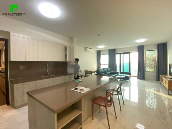 Nice view Feliz En Vista 4 bedroom apartment for rent in District 2