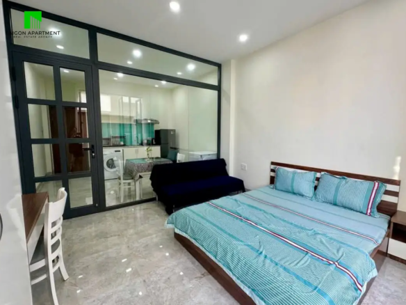 District 5 1 bedroom apartment for rent on Tran Hung Dao St