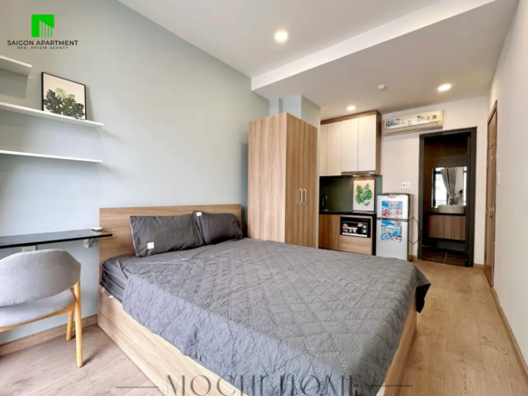 New balcony studio for rent in Gia Dinh Ward (Binh Thanh) HCMC