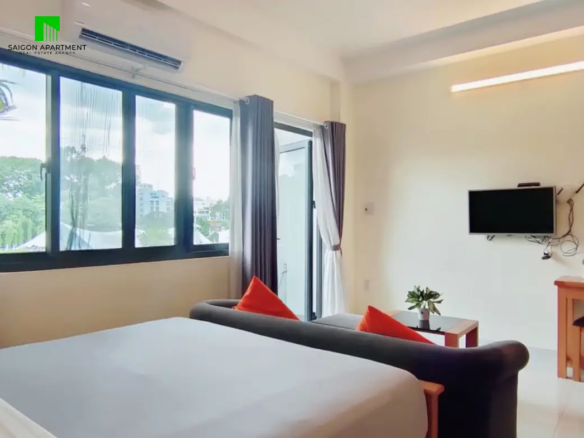 Airy studio with nice view for rent in Binh Thanh district