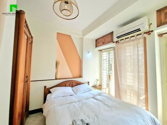 Cozy one bedroom apartment District 1 on Tran Hung Dao St