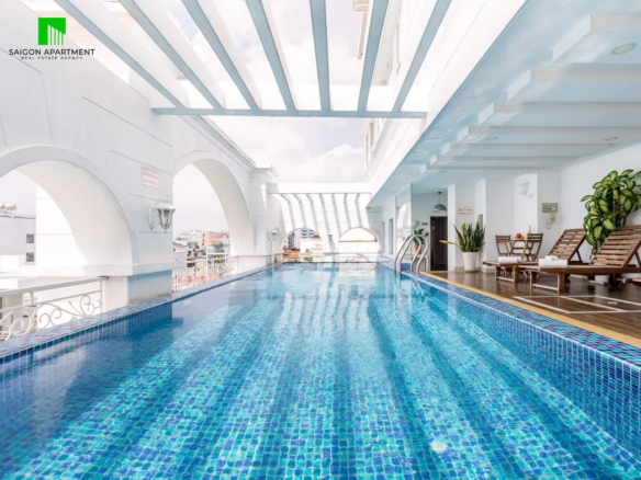 Modern 1 bedroom apartment with rooftop pool & sauna for rent in HCMC