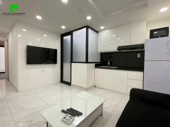 Modern District 3 2 bedroom serviced apartment for rent in Nhieu Loc Ward