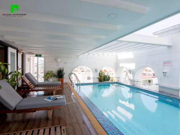 Nice studio apartment with gym & rooftop pool for rent in Phu Nhuan