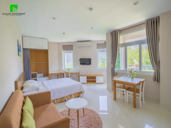 Airy riverside serviced studio apartment for rent in Binh Thanh
