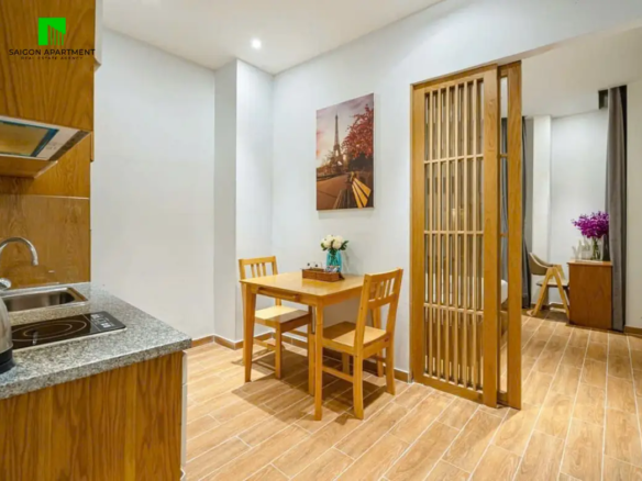 Tan Binh district 1 bedroom apartment for rent near Tan Son Nhat airport